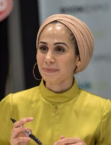 Tahereh Mafi