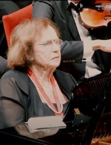 Ayşegül Sarıca