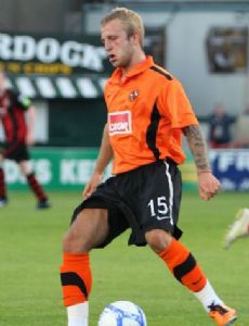 Johnny Russell (footballer)
