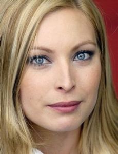 Roos Van Acker