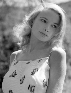 Linné Ahlstrand