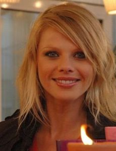 Elke Vanelderen