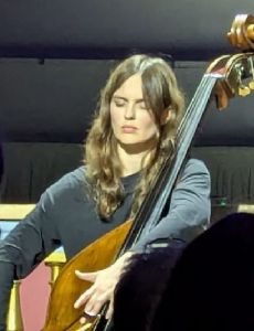 Bára Gísladóttir