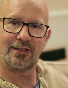 Simon Edge