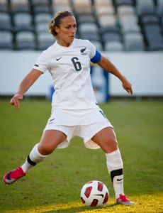 Rebecca Smith (footballer)