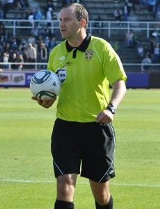 Jonas Eriksson (referee)