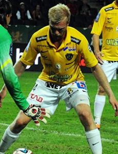 Per Karlsson (footballer, born 1989)
