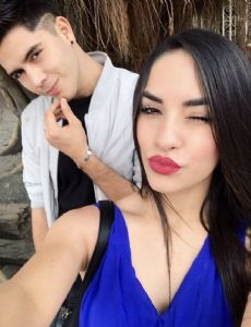 Kimberly Loaiza and Juan de Dios Pantoja