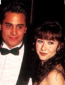Chris Foufas and Shannen Doherty