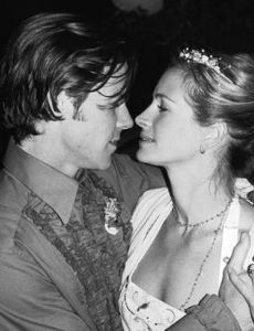 Danny Moder and Julia Roberts