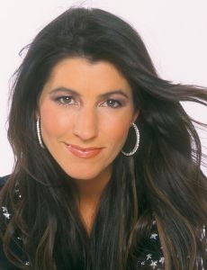 Alexis (singer)
