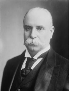 Enrique Creel