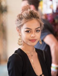 Lily May Mac