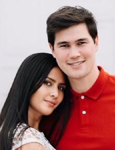 Phil Younghusband and Mags Hall