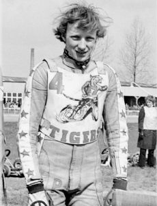 Pete Smith (speedway rider born 1957)