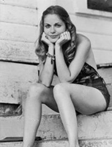Teri McMinn