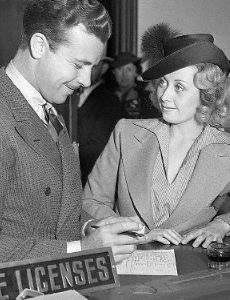 Dick Powell and Joan Blondell