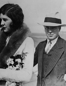 Lita Grey Dating History - FamousFix