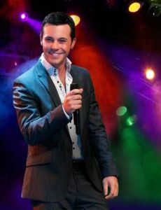 Nathan Carter (singer)