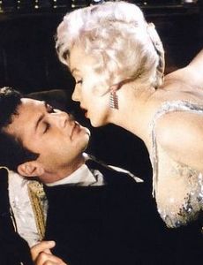 Marilyn Monroe and Tony Curtis