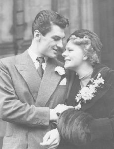 Edmund Purdom and Tita Phillips
