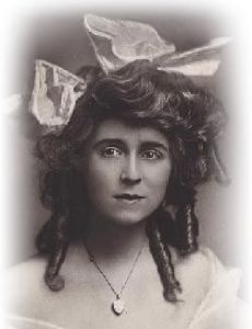 Lulu Valli