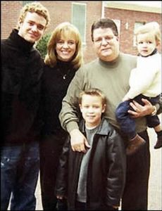 Randy Timberlake and Lisa Perry