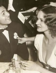 Van Johnson and Sonja Henie