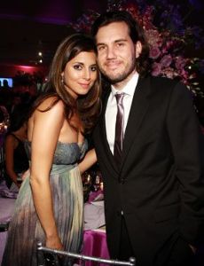 Jamie-Lynn Sigler and Scott Sartiano