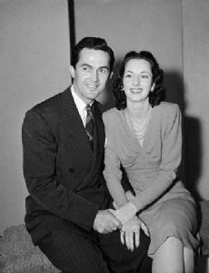 Virginia O'Brien and Kirk Alyn