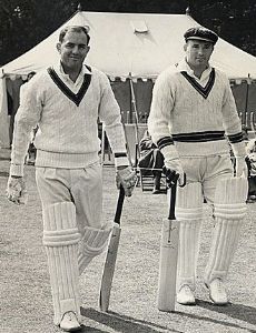 Colin McDonald (cricketer)