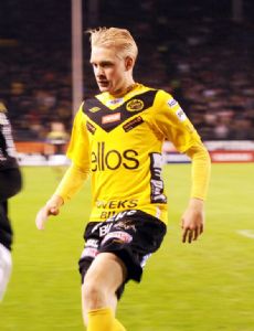 Johan Larsson (footballer)