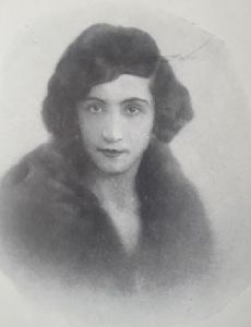 Louise Aslanian