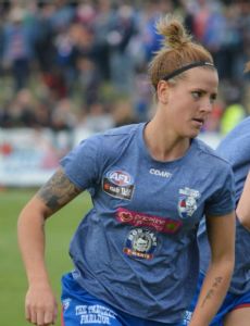 Hannah Scott (footballer)
