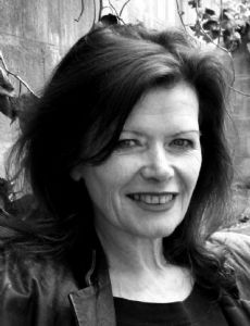 Sylvie Simmons