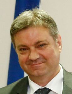 Denis Zvizdić