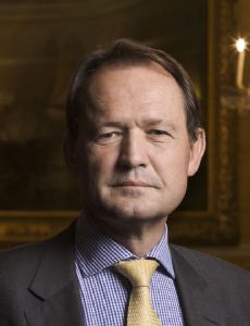 Simon Walker (business)