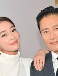 Byung-hun Lee and Min-jung Lee