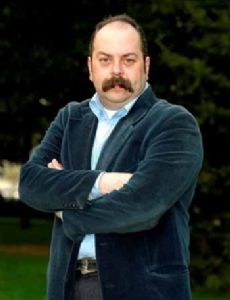 Ali Düsenkalkar