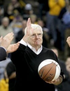 Tom Davis (basketball)