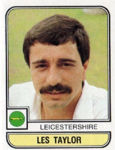 Les Taylor (cricketer)