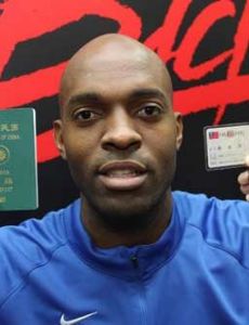 Quincy Davis (basketball player)
