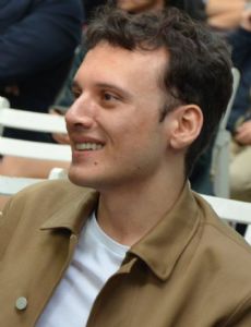 Edis (singer)