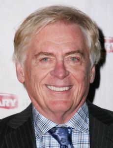 Daniel Davis