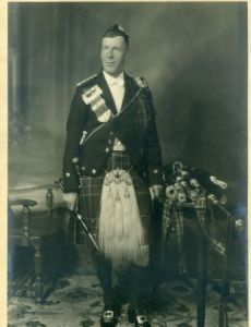 John Grant (pipe-major)