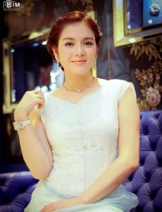 Ly Nha Ky