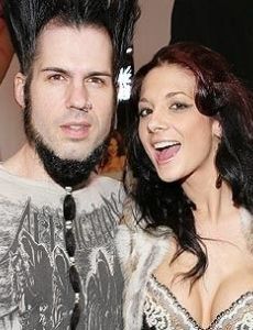 Wayne Static and Tera Wray