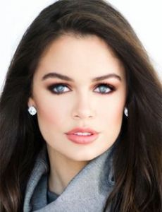 Emily Hutchison  (Miss Teen USA)