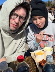 Nicholas Braun and Hyunji Ward