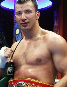 Pavel Zhuravlev (kickboxer)